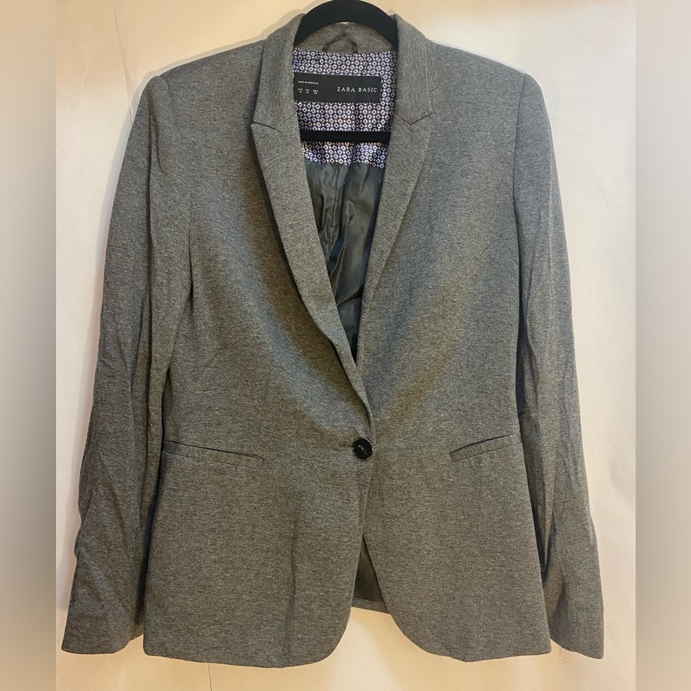 Zara Basic Size Medium Gray Long Sleeve‎ V Neck One Button Lined Blazer Jacket